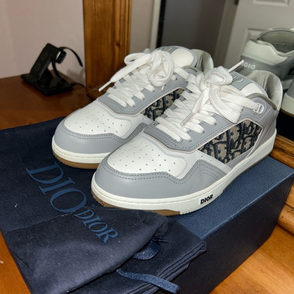 Dior Men's Sneakers - Light Blue - Picture 2 of 7